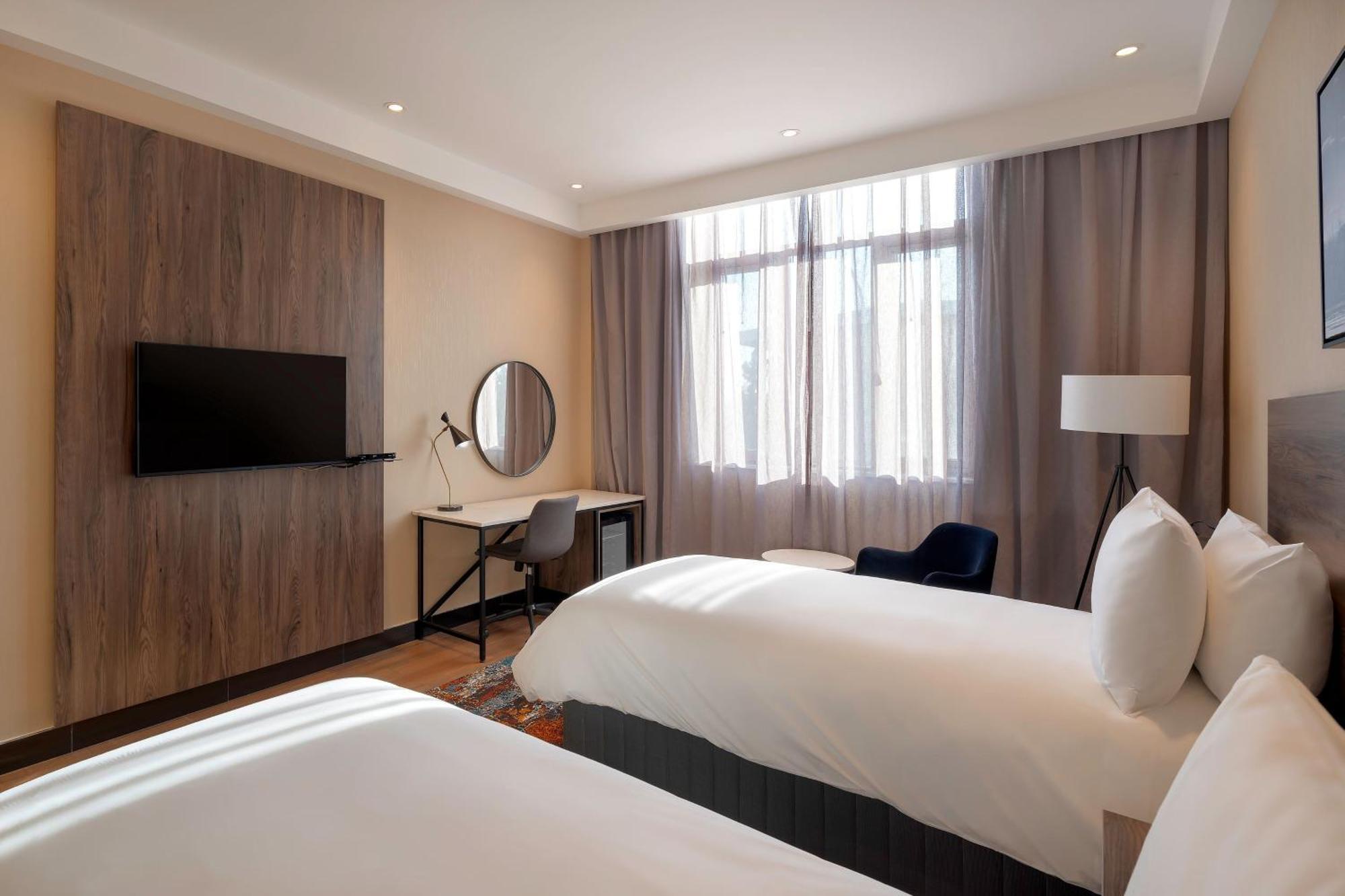 Protea Hotel By Marriott Lusaka International Airport Esterno foto